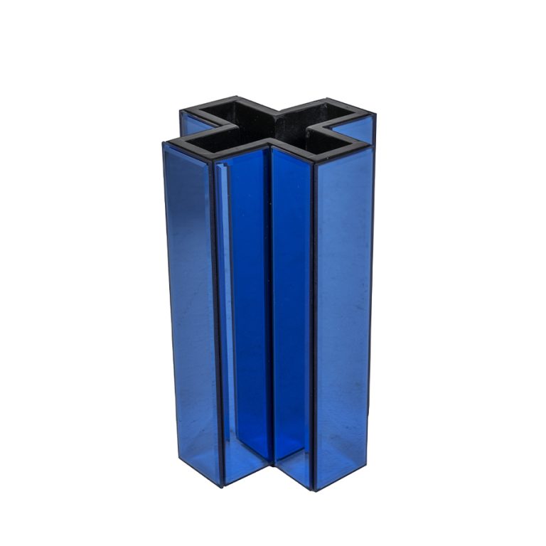46 MOCRYSTAL GF-7B018 15X15X25.3..